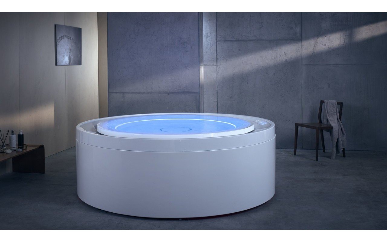 Aquatica Fusion Rondo HydroRelax Jetted Outdoor/Indoor Bathtub (US version 240V/60Hz) picture № 0