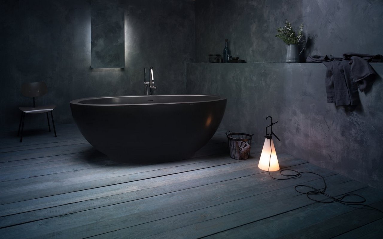 Aquatica Karolina 2 Graphite Black Solid Surface Bathtub picture № 0