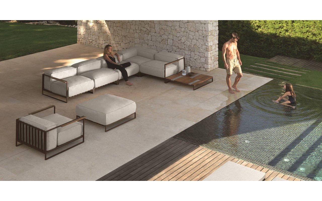 Casilda Outdoor Sofa M5 by Talenti picture № 0