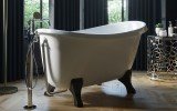 Piccolo сast stone freestanding bathtub 02 (web) 500