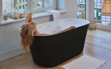 Tulip Blck Wht Freestanding Solid Surface Bathtub 02 (web)