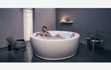 Aquatica True Ofuro Tranquility Heated Japanese Bathtub (230V/50/60Hz ...