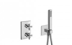 Spring SQ 250 Complete Static Valve Shower System (web)