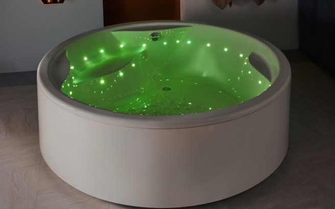 Aquatica Allegra-Wht Freestanding Relax Air Massage Bathtub