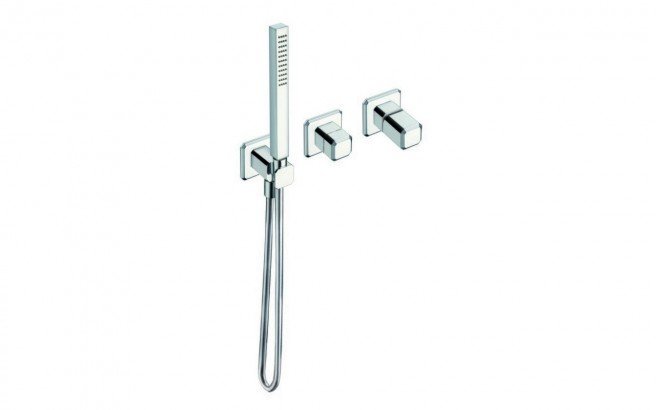 Loren 610 Shower Control with 3 Outlets (web)
