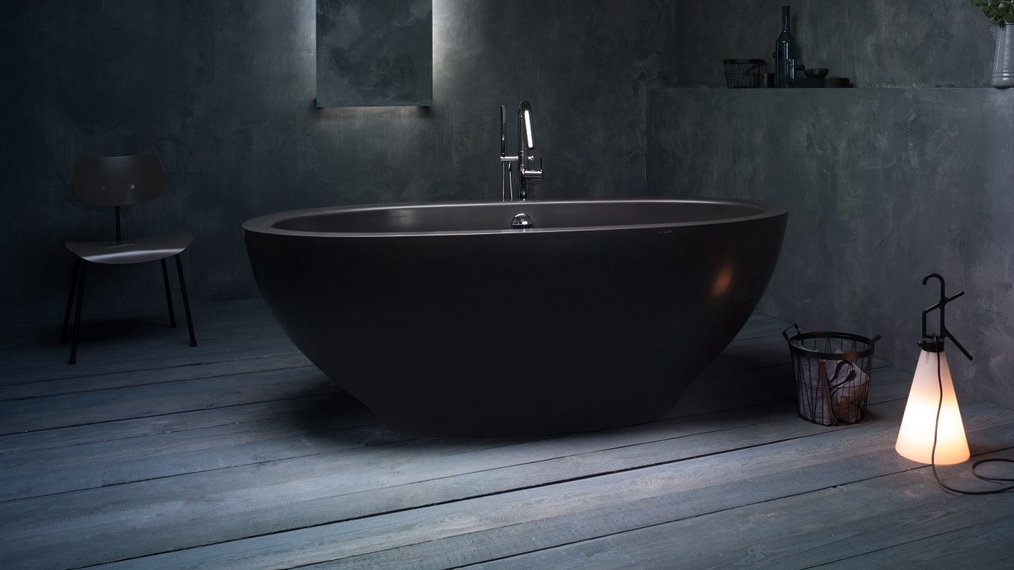 Karolina Black Stone Bathtub web(7 3)